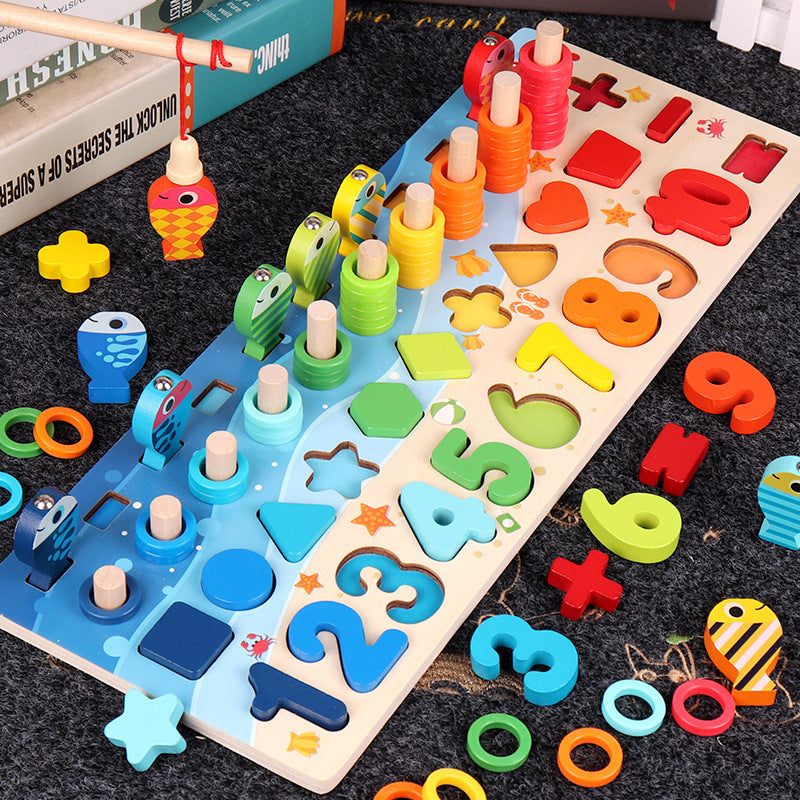 Buntes Lernpuzzle mit Buchstaben und Zahlen